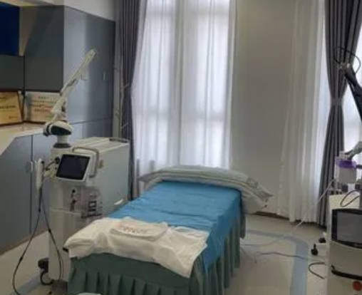 合肥庞博医疗美容诊所_手术室