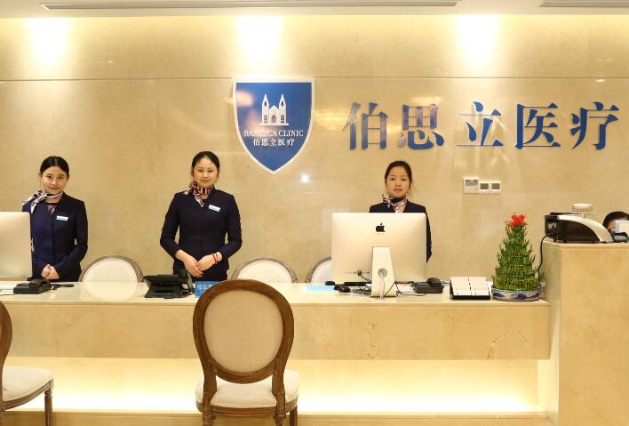 上海隆乳术收费价格表2022查询(近10个月上海隆乳术均价为：5024元)