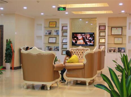 2023中国痕焊接双眼皮口碑精选美容医院排行榜top10名单公布！中国台湾星和整形美容诊所实力口碑在线！