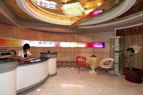 2022乌鲁木齐颈脖纹祛除手术精选美容医院排行榜前十已公布!乌鲁木齐张瑞红医疗美容诊所放心选不踩坑