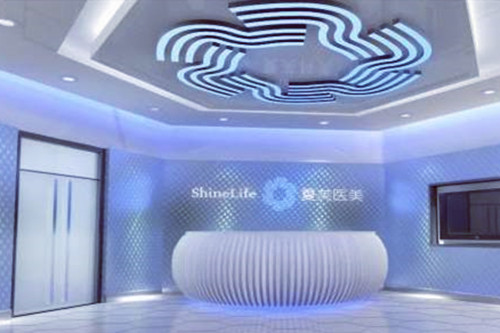 北京脸部光纤抽脂2022费用在线公布(近10个月脸部光纤抽脂均价为：9248元)