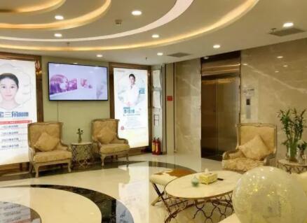 2022北京嫩肤保湿排行榜top10强的大型正规美容医院终于上线了！北京美艾玛整形医院整形的靠谱选择！