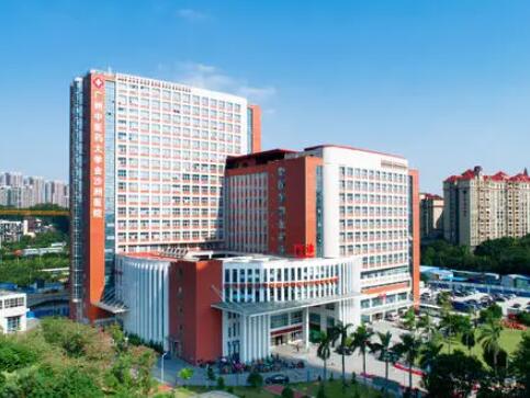 2023广州结膜切开治疗眼袋整形美容医院在榜名单前十强(广州中山博济医院整形科诚挚推荐给您)