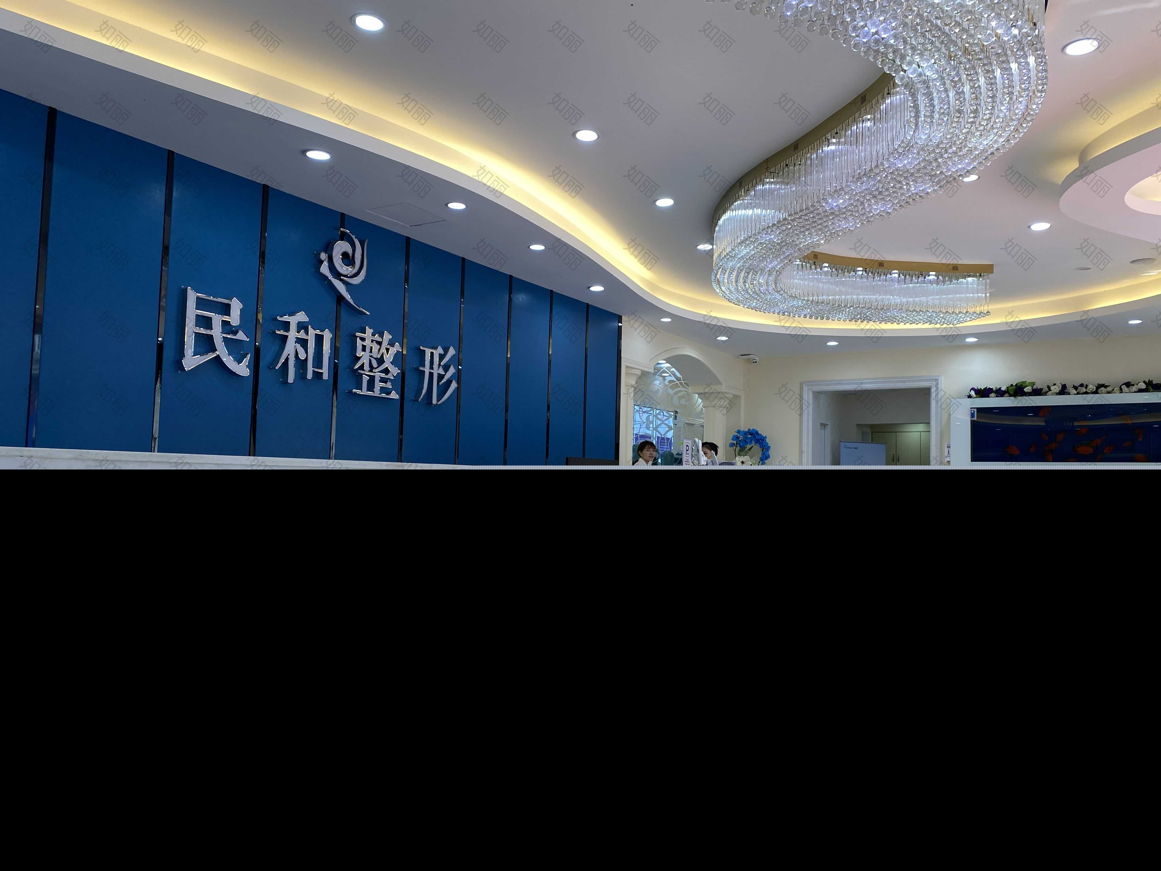 肇庆颈部除皱术收费价格表2022一览(近10个月肇庆颈部除皱术均价为：6115元)